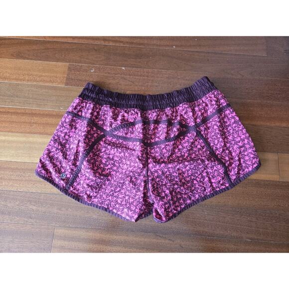 Lululemon Pink Print Tracker Shorts Lined 4” Workout Women's Shorts Size 12 - Picture 2 of 4